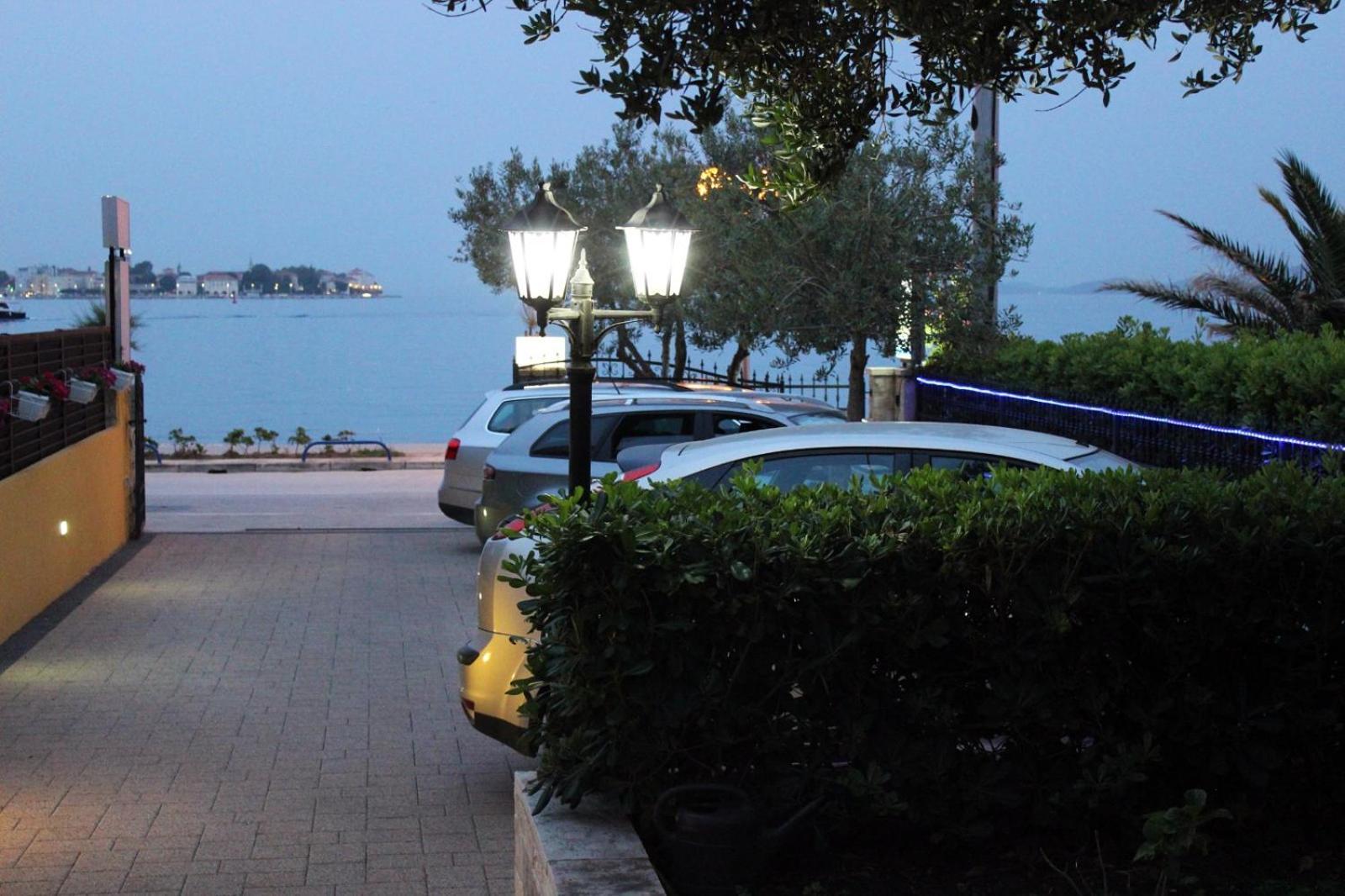 Lanterna Puntamika Apt. Near Beach Zadar Eksteriør bilde