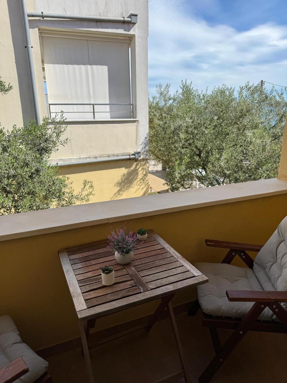 Lanterna Puntamika Apt. Near Beach Zadar Eksteriør bilde